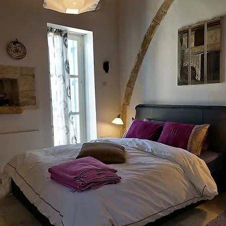 Ipio Suites Country house *