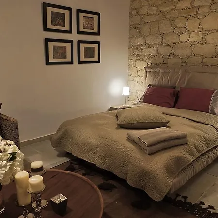 Ipio Suites Country house