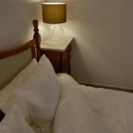 Ipio Suites Vouni